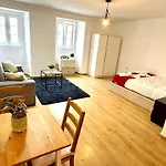 New, Cozy, Central Flat