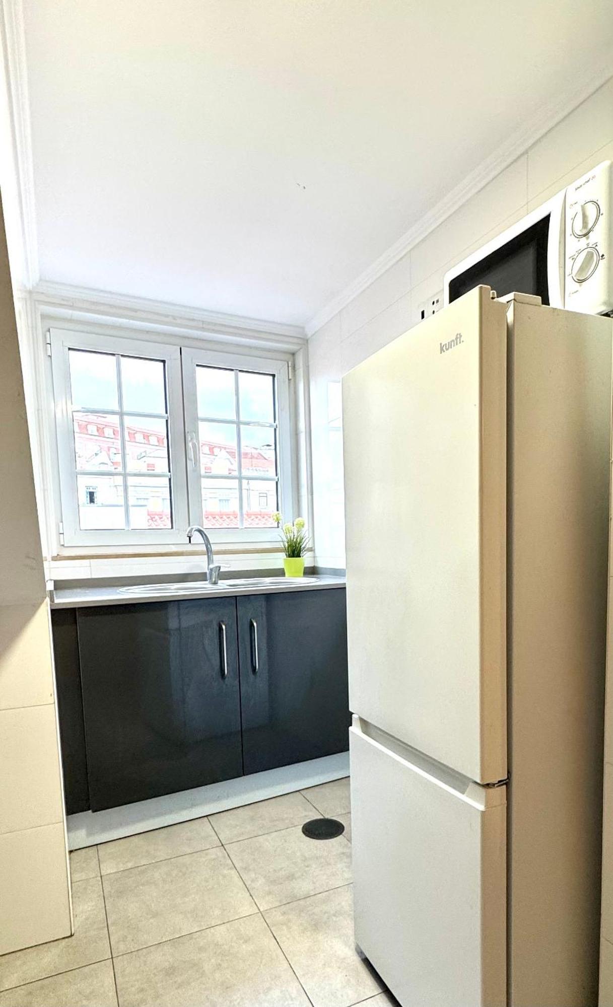 New, Cozy, Flat *